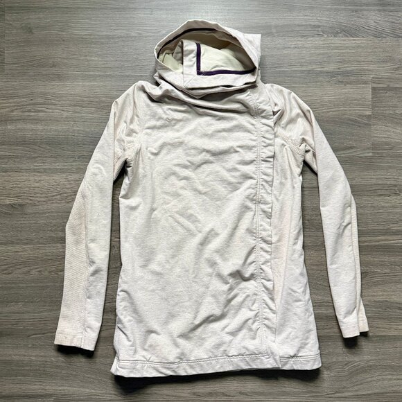 Lululemon Women's Savasana Wrap - Picture 3 of 9